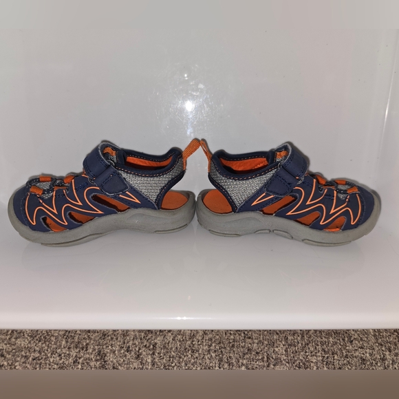 OshKosh: Baby Boy's Martin Sandal, Size: 4, Navy & Orange, Excellent condition - Picture 12 of 16